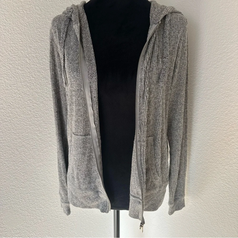 Ocean‎ Drive Gray Ribbed Zip-Up Sweater Small